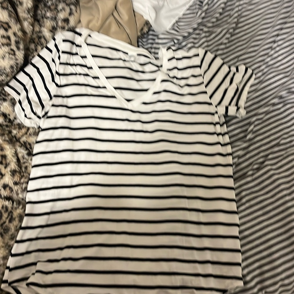 cute old navy shirt